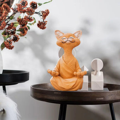 Glückliche Buddha-Katze 