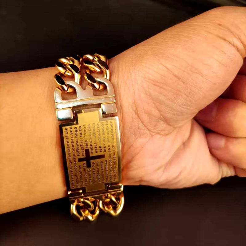 Cross Jesus pendant with stainless steel cross bracelet never fade male vintage